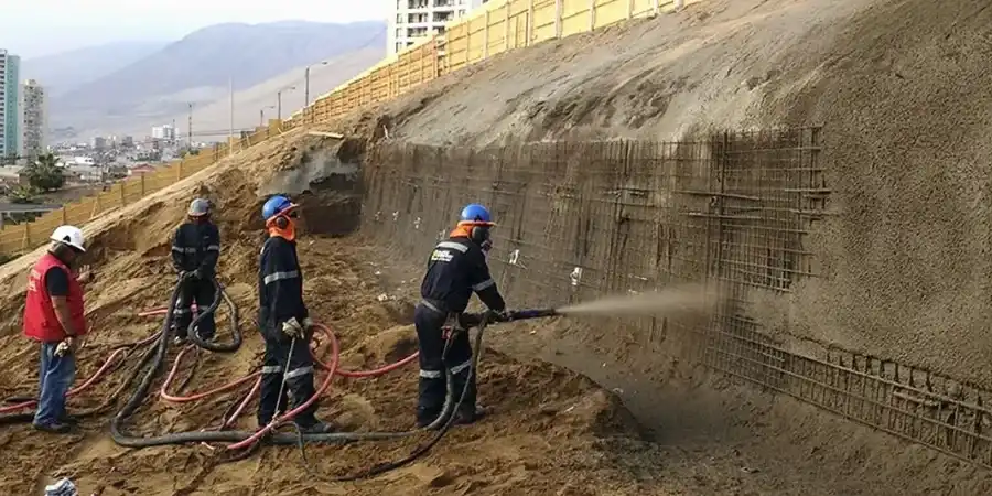Análisis de Estabilidad de Taludes en Temuco: Evaluación Geotécnica para Terreno Volcánico